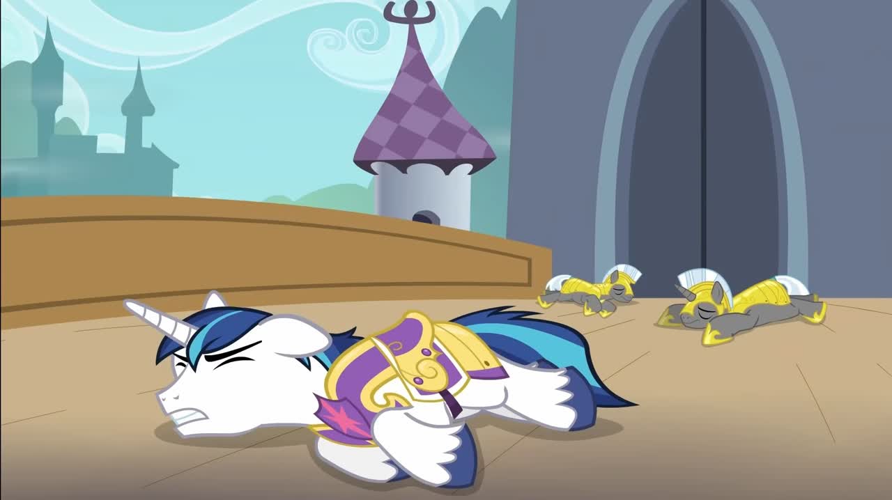 Canterlot Aqueduct on Brink of Collapse: Engineers Sound Alarm Over Structural Failure