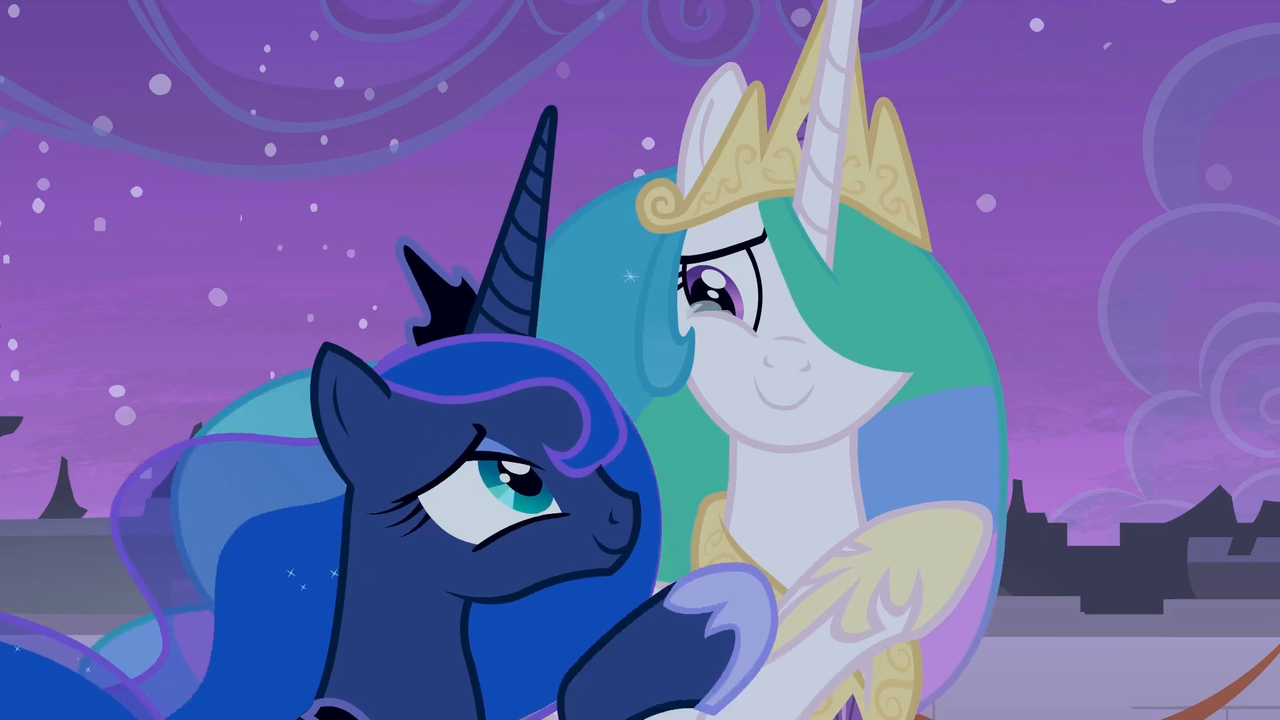 Off-Duty Guard Thwarts Foalnapping Attempt in Canterlot Market